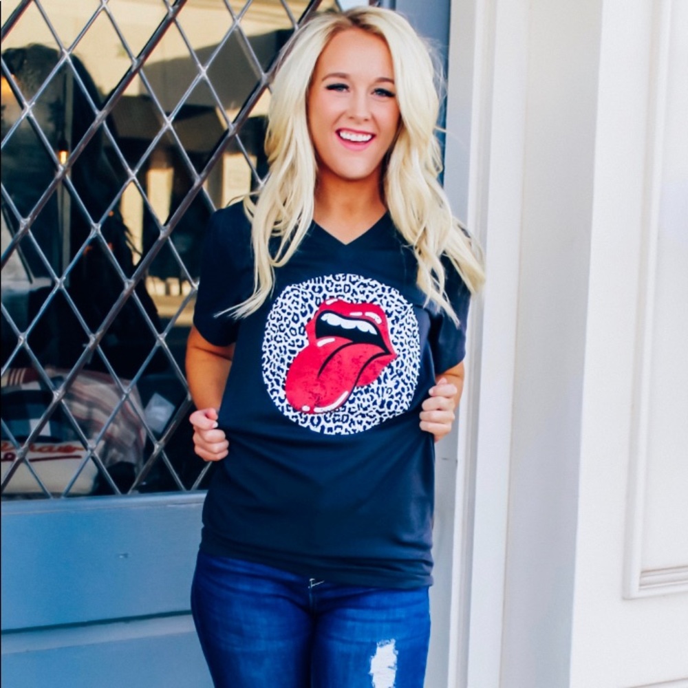 Leopard Stones Tee